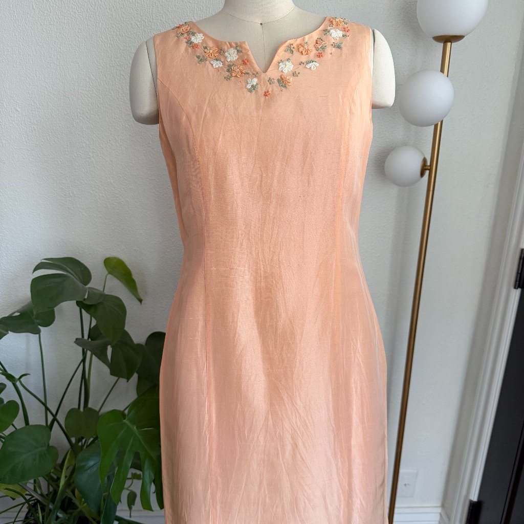 Vtg Tribeca Studio 100% Silk Embroidered Feminine Floral Fitted Spring Dress Sz6